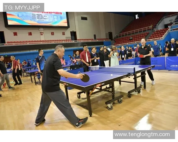 深入分析上海乒乓球队边路渗透打法的战术特点与应用策略